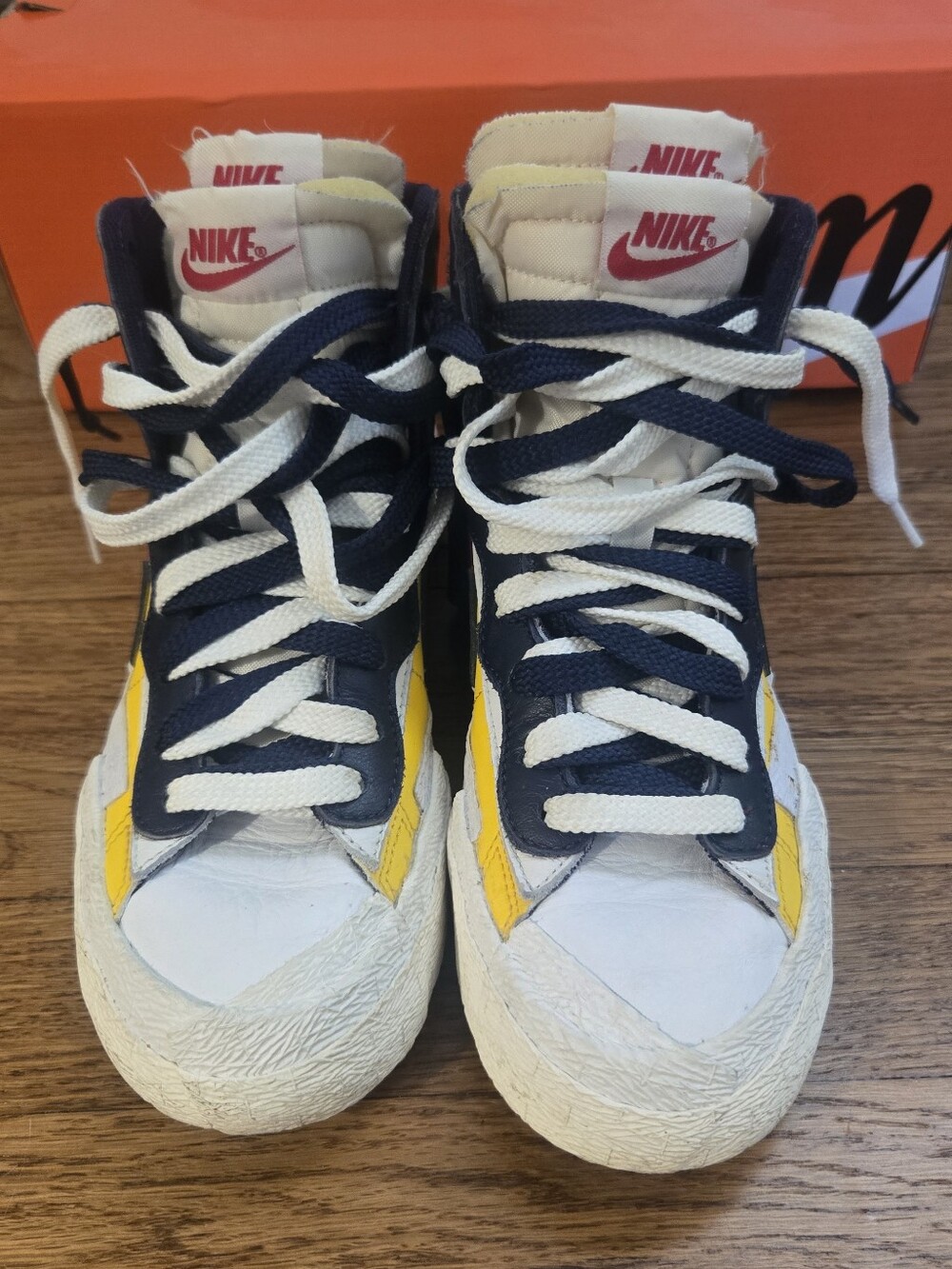 Nike X Sacai Mid Blazer Maize Navy Sneakers Size M 4.5 / W 6
